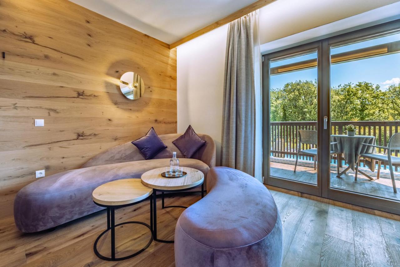 Hotel Ansitz Rungghof Appiano Sulla Strada Del Vino Esterno foto