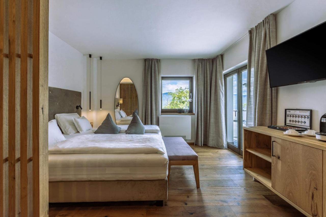 Hotel Ansitz Rungghof Appiano Sulla Strada Del Vino Esterno foto